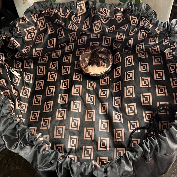 Luminess Air (Air brush make up system) - Picture 3 of 6